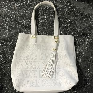 BRAND NEW Steve Madden BSaylor logo tote